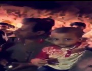 بالصور والفيديو: العثور على الطفل “عبدالمحسن” وفرحة عارمة تعُم أسرته