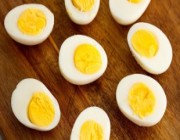 العلاقة بين تناول صفار البيض وزيادة الكوليسترول
