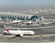“طيران الإمارات” تعلق جميع رحلات الركاب من وإلى المملكة حتى إشعار آخر