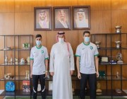 “المسحل” يستقبل لاعبي المنتخب الوطني لكرة القدم الإلكترونية
