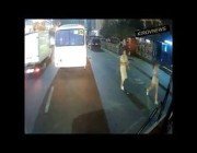لحظة انفجـار حافلة ركاب بمدينة فورونيج الروسية