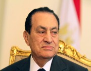 كواليس جديدة عن بيان تنحي مبارك.. يرويها لواء سابق بالجيش المصري (فيديو)