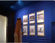 حسين هادي يتفقد مقر نادي النصر ويتذكر بطولاته مع الفريق (فيديو)