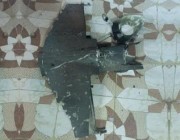 فيديو لأحد المنازل المتضررة نتيجة سقوط شظايا المسيرة التي أطلقتها ميليشيا الحوثي على حي سكني بجازان