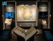 دار عالمية تعرض كتباً ومقتنيات ومخطوطات عمرها 500 عام بمعرض الرياض الدولي للكتاب (صور)