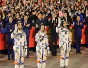 رواد فضاء صينيون يصلون إلى محطتهم الفضائية في أطول مهمة مأهولة تستمر 6 أشهر (فيديو)