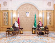 ولي العهد يلتقي أمير قطر على هامش “الشرق الأوسط الأخضر” (فيديو)
