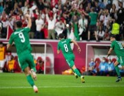نجم “الطائي” سعيود يقود الجزائر للتتويج بـ “كأس العرب” على حساب تونس (فيديو وصور)