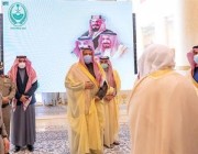 أمير الباحة يستقبل المعزين في وفاة أخيه الأمير نهار بن سعود