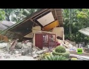 مشاهد لآثار الزلزال في جزيرة سومطرة الإندونيسية
