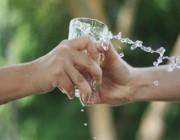 “الصحة” توضح أبرز أعراض الإصابة بالجفاف وكيفية الوقاية منه