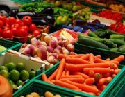 “عبدالله الطبية” تنصح المتسوقين بتجنب شراء الخضراوات والفواكه التي تظهر عليها هذه العلامات