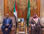 ​ولي العهد يلتقي رئيس مجلس السيادة السوداني ويستعرضان أوجه العلاقات بين البلدين (فيديو)