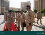 قائد القوات المشتركة يبحث مع رئيس أركان الجيش الكويتي سير العمليات العسكرية في اليمن