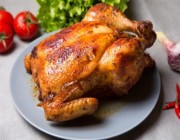 “الغذاء والدواء” توضح مدة حفظ الدجاج الكامل الطازج والمطبوخ