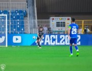 الهلال يتأخر بثنائية في شوط المباراة الأول أمام الشارقة الإماراتي بدوري الأبطال (فيديو وصور)