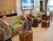 أمير الرياض يستقبل مساعد وزير الموارد البشرية للخدمات المشتركة