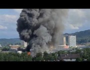 حريق ضخم في مبنى صناعي في سويسرا