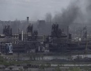 مقاتل أوكراني محاصر في مصنع آزوفستال يطلب المساعدة من إيلون ماسك