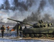 مستجدات غزو أوكرانيا.. روسيا تواصل تطويق دونباس و”زيلينسكي” ينتقد الانقسام الأوروبي