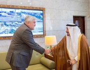 أمير الرياض يستقبل سفير رومانيا لدى المملكة