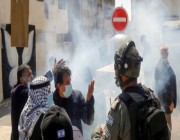 إصابة عشرات الفلسطينيين بالاختناق خلال مواجهات مع جيش الاحتلال الغاشم في القدس