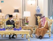ملك ماليزيا يستقبل الأمير فيصل بن فرحان في العاصمة كوالالمبور