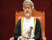 سلطان عمان يأمر بإعادة تشكيل مجلس الوزراء ويصدر مراسيم سلطانية سامية