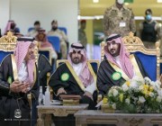 وزير الحرس الوطني يشهد حفل تخريج 3 دفعات من جامعة الملك سعود للعلوم الصحية (صور)