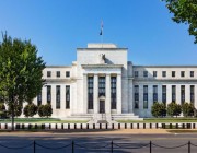 البنك المركزي الأمريكي يعتزم مواصلة زيادة الفائدة