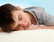 دراسة: نوم الأطفال لمدة تقل عن 7 ساعات يومياً يعرضهم للسمنة