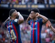 برشلونة يتصدر الدوري الإسباني مؤقتًا بثلاثية في مرمى إلتشيه (فيديو)