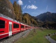 سويسرا تسجل رقما قياسيا لأطول قطار ركاب في العالم