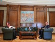 وزير الخارجية يلتقي وزير خارجية أذربيجان ويعقدان جلسة مباحثات رسمية