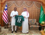 المسحل يجتمع مع رئيس الاتحاد الليبيري لكرة القدم