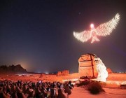 400 طائرة “درون” تحلق فوق مدينة الحجر بالعلا في عرض “صمت الضوء” (صور)