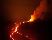 بركان لاسكار في تشيلي يزيد من نشاطه