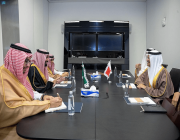وزير الثقافة يلتقي رئيس هيئة البحرين للثقافة والآثار في الرياض