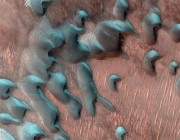 ثلوج ومشاهد رائعة.. “ناسا” توثق جمال الشتاء على كوكب المريخ (فيديو)