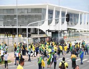 اعتقال 150 شخصا بعد اقتحام مقار السلطات في برازيليا