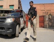 هجوم على مركز للشرطة في كراتشي الباكستانية وسقوط قتلى وجرحى