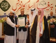 مجلس علماء باكستان يمنح ولي العهد جائزة “قائد السلام”