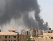 مستجدات أحداث السودان.. القتـال بين الجيش والدعم السريع يتمدد بالأحياء