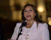 رئيسة البيرو تعلن حالة الطوارئ على الحدود لمنع عبور المهاجرين غير الشرعيين