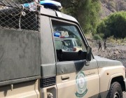 دوريات الأفواج الأمنية بجازان تقبض على 4 مخالفين لنظام أمن الحدود لتهريبهم نبات القات المخدر