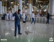 بالصور.. تطهير المسجد النبوي بأكثر من 600 معدة يوميًّا
