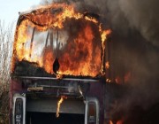 حريق بحافلة هندية يقتل 25 شخصاً