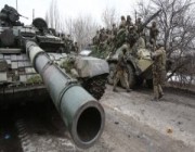روسيا تتهم أوكرانيا بقصف قرية على الحدود بالقنابل العنقودية