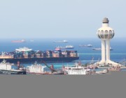 ميناء جدة يحقق أعلى مناولة "تاريخية"