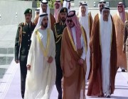 نائب رئيس الإمارات يصل إلى جدة للمشاركة في القمة الخليجية
